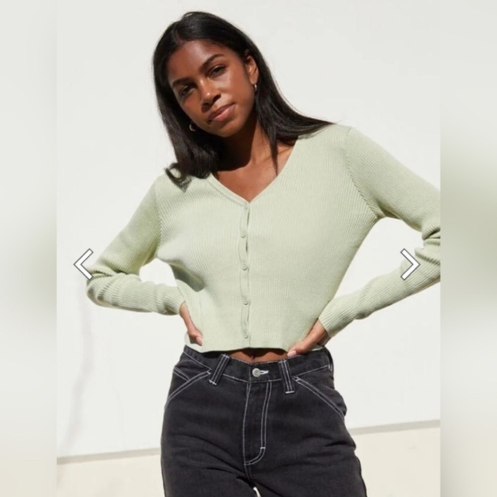 Brandy Melville Light Green V-Neck Cardigan